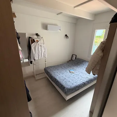 Homestay La Des 24h