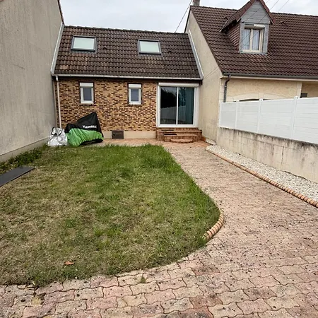 Homestay La Des 24h
